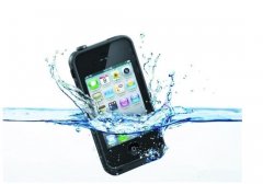 手机进水怎么办？手机进水的处理方法汇总